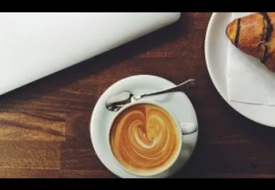 Logo : Petit déjeuner thématique du CCE13