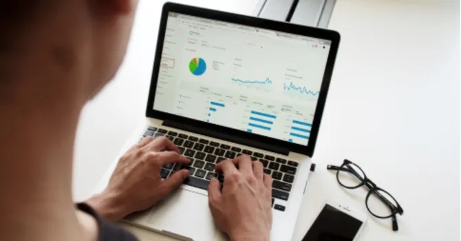 Evaluer l'impact commercial de la jeune entreprise