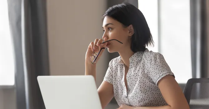 services de renseignement droit du travail