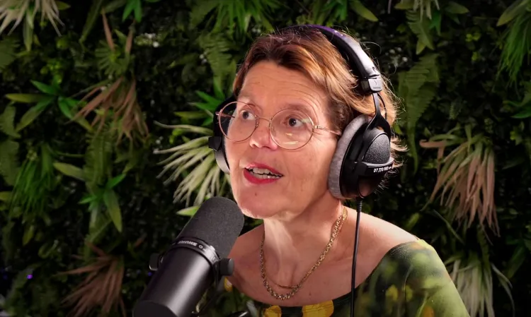 Bénédice Sanson (Moovjee)