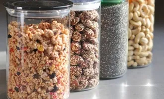 Bocaux de nourriture